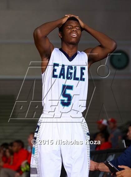 Thumbnail 3 in Cathedral Catholic vs. Juan Diego Catholic (Tarkanian Classic) photogallery.