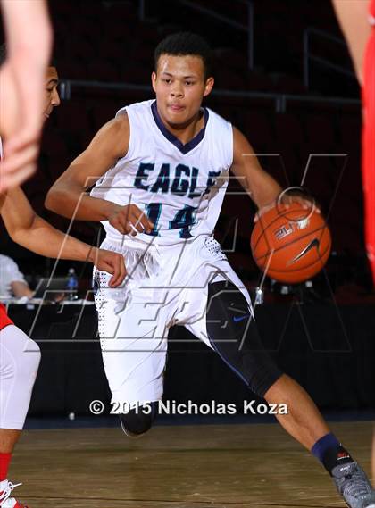 Thumbnail 2 in Cathedral Catholic vs. Juan Diego Catholic (Tarkanian Classic) photogallery.