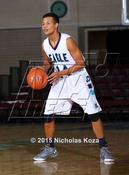 Thumbnail 2 in Cathedral Catholic vs. Juan Diego Catholic (Tarkanian Classic) photogallery.