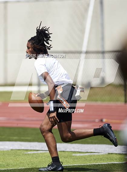Thumbnail 2 in Atlantic Coast vs Florida State University High School (Nike Summer Tournament) photogallery.
