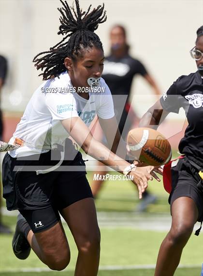Thumbnail 3 in Atlantic Coast vs Florida State University High School (Nike Summer Tournament) photogallery.
