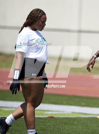Thumbnail 2 in Atlantic Coast vs Florida State University High School (Nike Summer Tournament) photogallery.