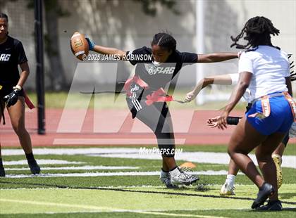 Thumbnail 1 in Atlantic Coast vs Florida State University High School (Nike Summer Tournament) photogallery.