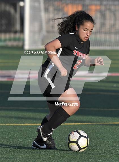 Thumbnail 2 in Cornerstone Christian vs San Clemente (Mater Dei Premier Invitational) photogallery.