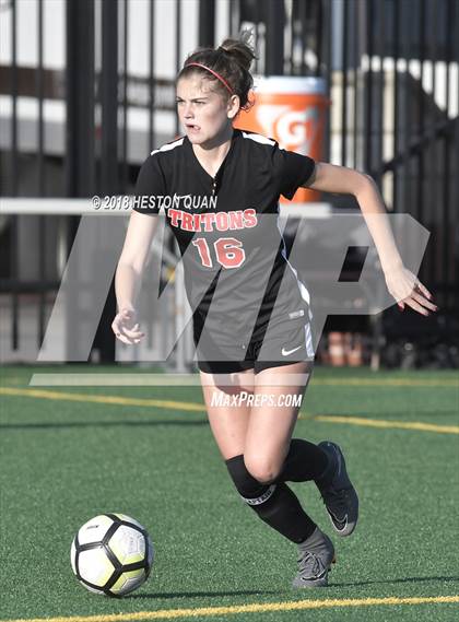 Thumbnail 2 in Cornerstone Christian vs San Clemente (Mater Dei Premier Invitational) photogallery.