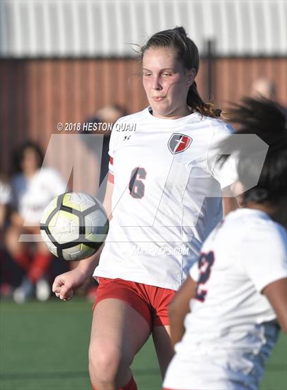 Thumbnail 2 in Cornerstone Christian vs San Clemente (Mater Dei Premier Invitational) photogallery.
