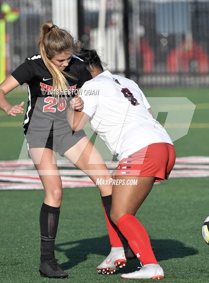 Thumbnail 3 in Cornerstone Christian vs San Clemente (Mater Dei Premier Invitational) photogallery.