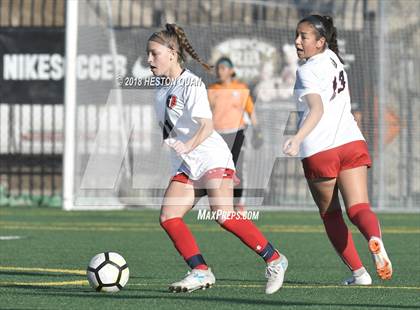 Thumbnail 1 in Cornerstone Christian vs San Clemente (Mater Dei Premier Invitational) photogallery.