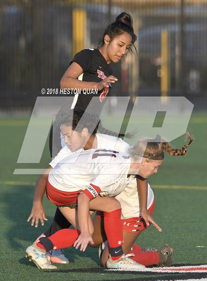 Thumbnail 1 in Cornerstone Christian vs San Clemente (Mater Dei Premier Invitational) photogallery.