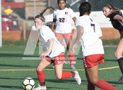 Thumbnail 3 in Cornerstone Christian vs San Clemente (Mater Dei Premier Invitational) photogallery.