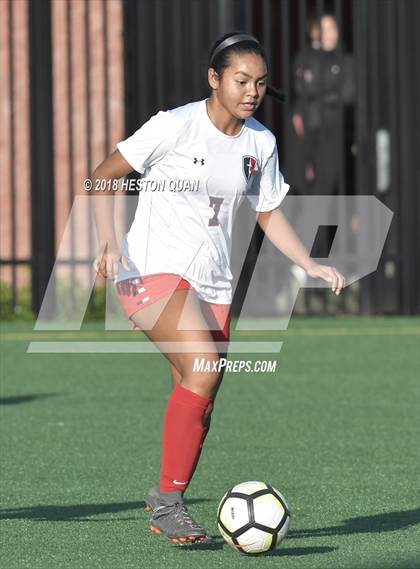 Thumbnail 3 in Cornerstone Christian vs San Clemente (Mater Dei Premier Invitational) photogallery.