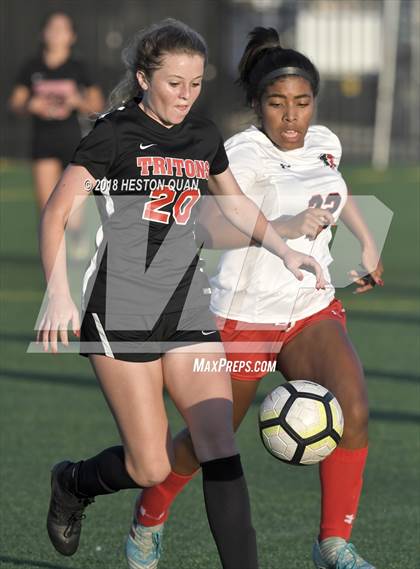 Thumbnail 1 in Cornerstone Christian vs San Clemente (Mater Dei Premier Invitational) photogallery.