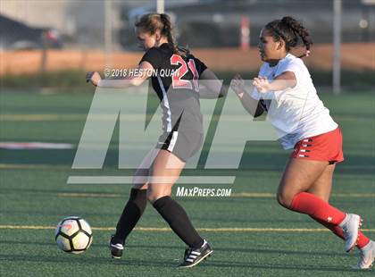 Thumbnail 1 in Cornerstone Christian vs San Clemente (Mater Dei Premier Invitational) photogallery.