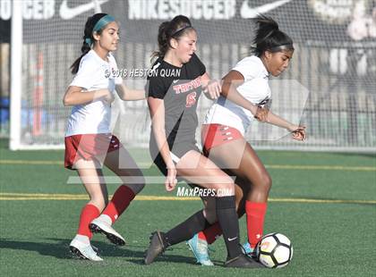 Thumbnail 1 in Cornerstone Christian vs San Clemente (Mater Dei Premier Invitational) photogallery.