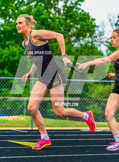 Thumbnail 2 in Bomber Relays photogallery.