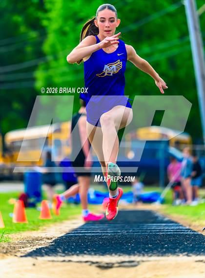 Thumbnail 2 in Bomber Relays photogallery.