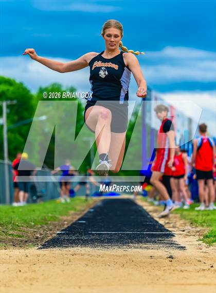 Thumbnail 3 in Bomber Relays photogallery.