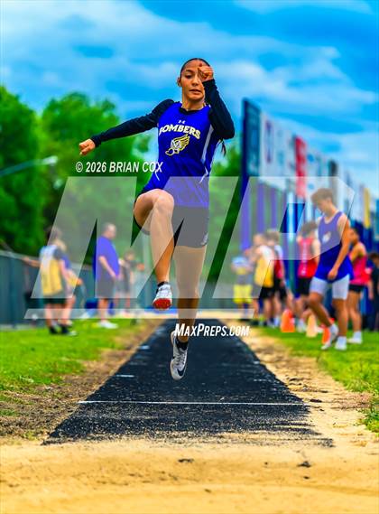 Thumbnail 3 in Bomber Relays photogallery.