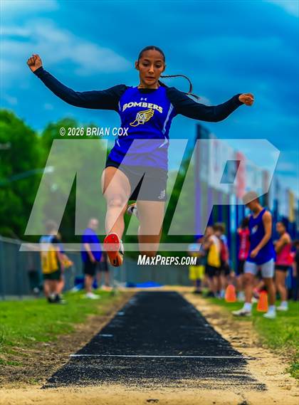 Thumbnail 1 in Bomber Relays photogallery.