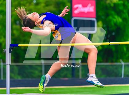 Thumbnail 1 in Bomber Relays photogallery.