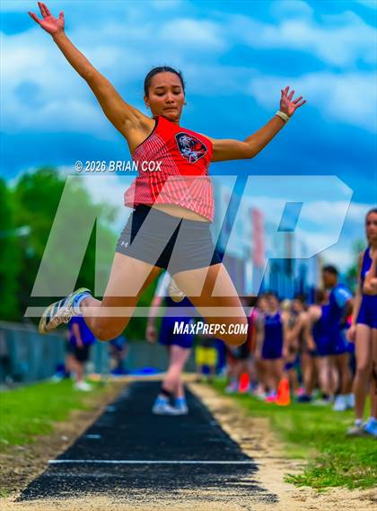 Thumbnail 1 in Bomber Relays photogallery.