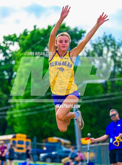 Thumbnail 2 in Bomber Relays photogallery.