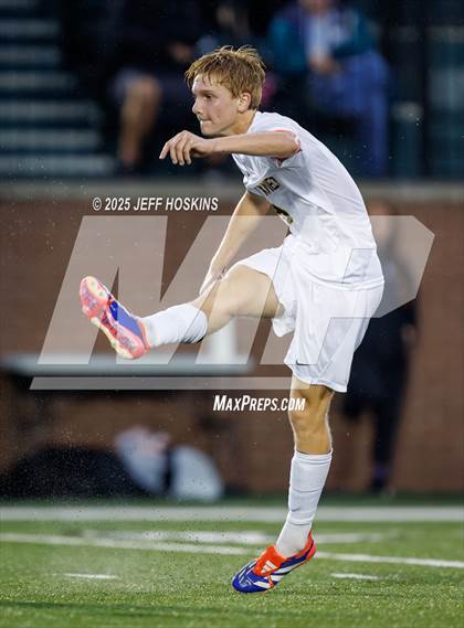 Thumbnail 3 in JV: St. Xavier @ Trinity photogallery.
