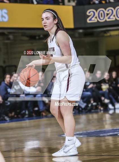 Thumbnail 2 in Our Lady of Lourdes vs. Arlington (Section 1 Class AA Semifinal) photogallery.