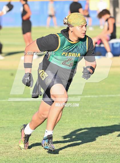 Thumbnail 2 in Mountain Ridge vs. Peoria (O'Connor 7 on 7 -  Saturday Night Lights) photogallery.