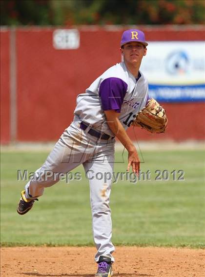 Thumbnail 2 in Santa Maria @ Righetti photogallery.