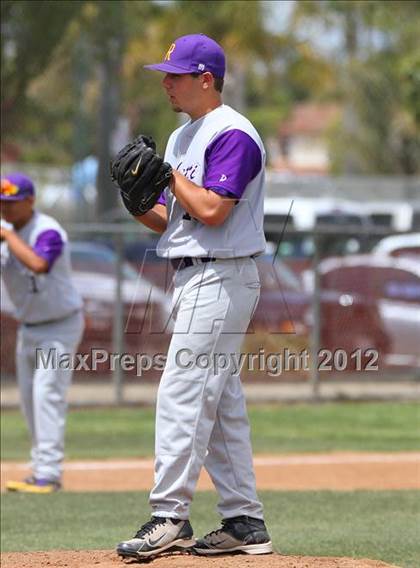 Thumbnail 2 in Santa Maria @ Righetti photogallery.