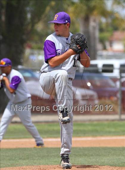 Thumbnail 2 in Santa Maria @ Righetti photogallery.