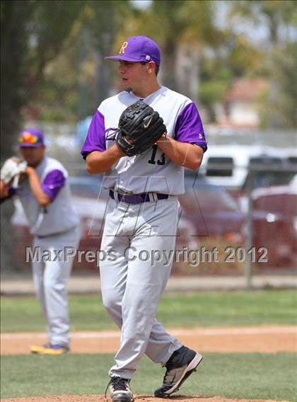 Thumbnail 3 in Santa Maria @ Righetti photogallery.