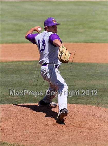 Thumbnail 1 in Santa Maria @ Righetti photogallery.