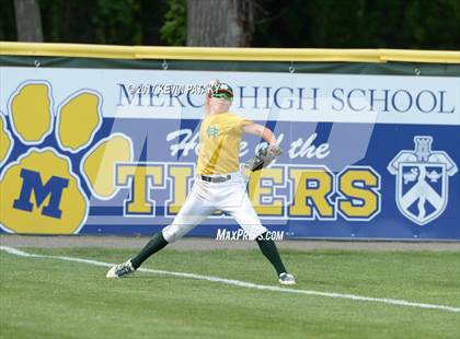 Thumbnail 1 in Lyman Memorial vs. Holy Cross (CIAC Class S Final) photogallery.