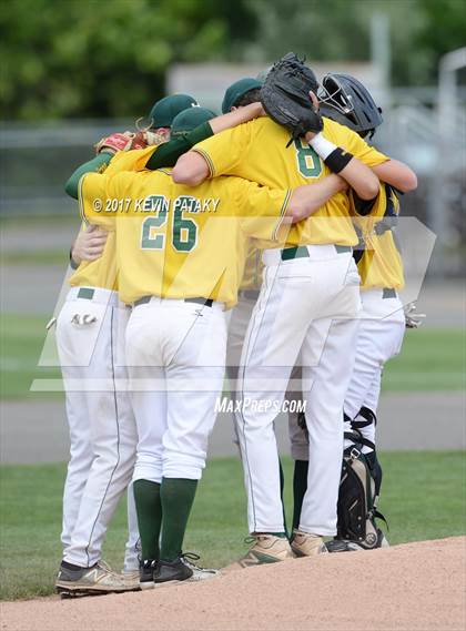 Thumbnail 3 in Lyman Memorial vs. Holy Cross (CIAC Class S Final) photogallery.