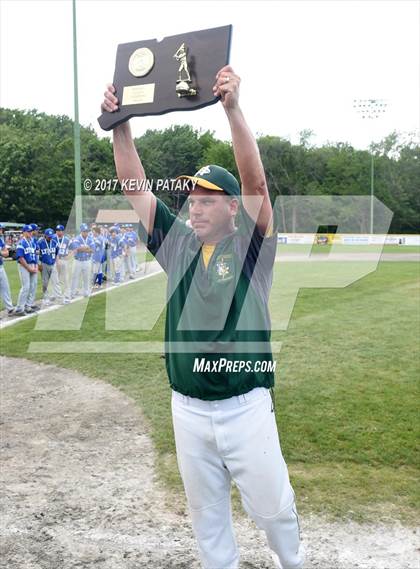 Thumbnail 3 in Lyman Memorial vs. Holy Cross (CIAC Class S Final) photogallery.