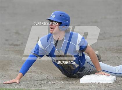 Thumbnail 3 in Lyman Memorial vs. Holy Cross (CIAC Class S Final) photogallery.