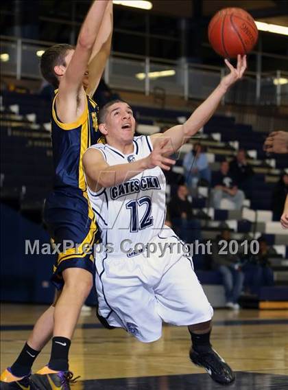 Thumbnail 3 in  Spencerport @ Gates-Chili photogallery.