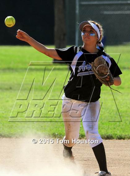 Thumbnail 1 in Arroyo @ Azusa photogallery.