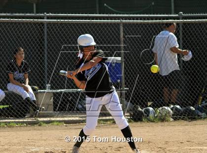 Thumbnail 1 in Arroyo @ Azusa photogallery.