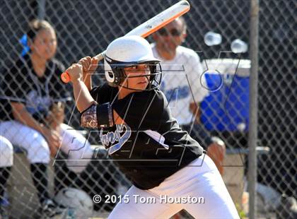 Thumbnail 2 in Arroyo @ Azusa photogallery.