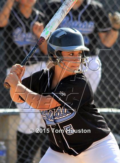 Thumbnail 1 in Arroyo @ Azusa photogallery.