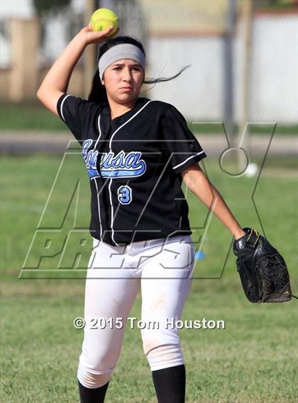 Thumbnail 3 in Arroyo @ Azusa photogallery.