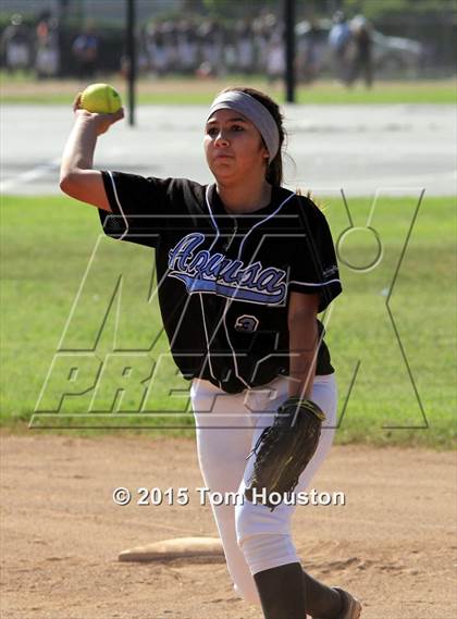 Thumbnail 1 in Arroyo @ Azusa photogallery.