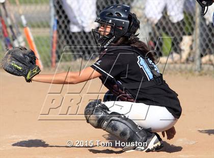 Thumbnail 3 in Arroyo @ Azusa photogallery.