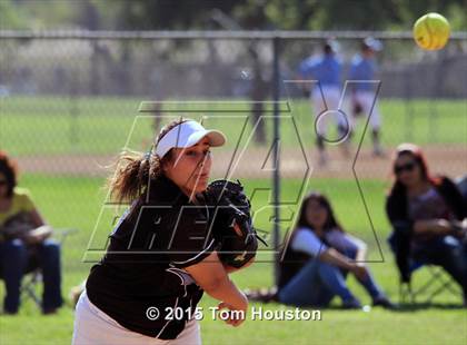 Thumbnail 2 in Arroyo @ Azusa photogallery.