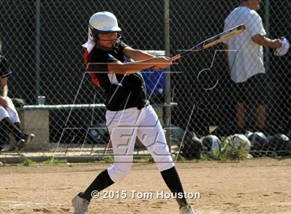 Thumbnail 2 in Arroyo @ Azusa photogallery.
