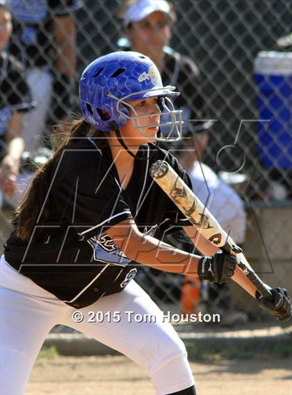 Thumbnail 1 in Arroyo @ Azusa photogallery.