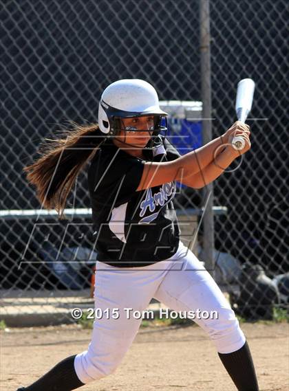 Thumbnail 3 in Arroyo @ Azusa photogallery.